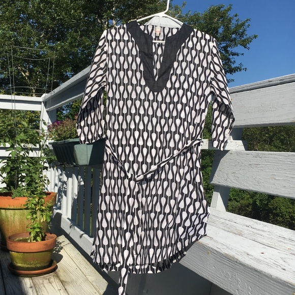 black and white swimsuit cover up